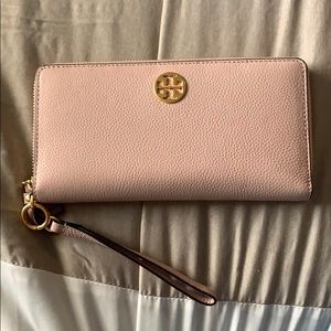 🌸Tory Burch wallet🌸